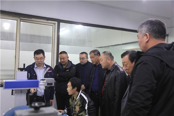 政府領(lǐng)導(dǎo)參觀